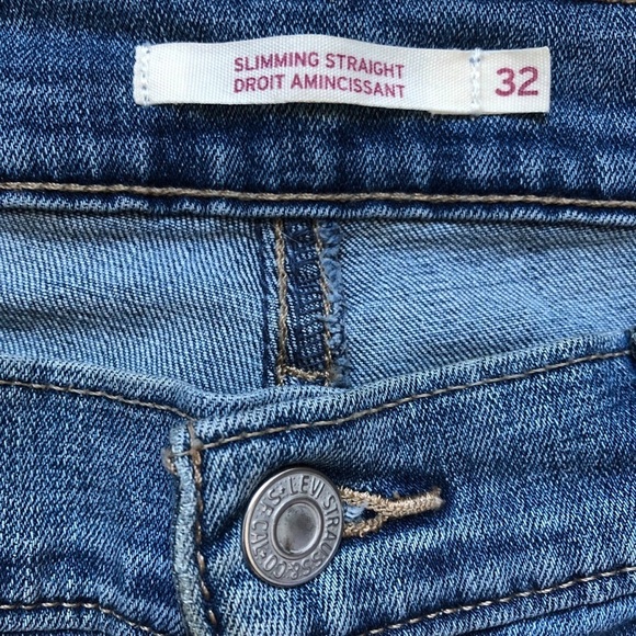 Levi’s Slimming Straight Women’s Size 32 - Picture 11 of 12